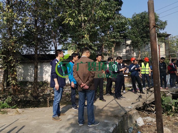 葉善楷調(diào)研黑臭水體治理情況,要求科學(xué)治污,增強群眾獲得感(圖2) 葉善楷調(diào)研黑臭水體治理情況,要求科學(xué)治污,增強群眾獲得感(圖2)